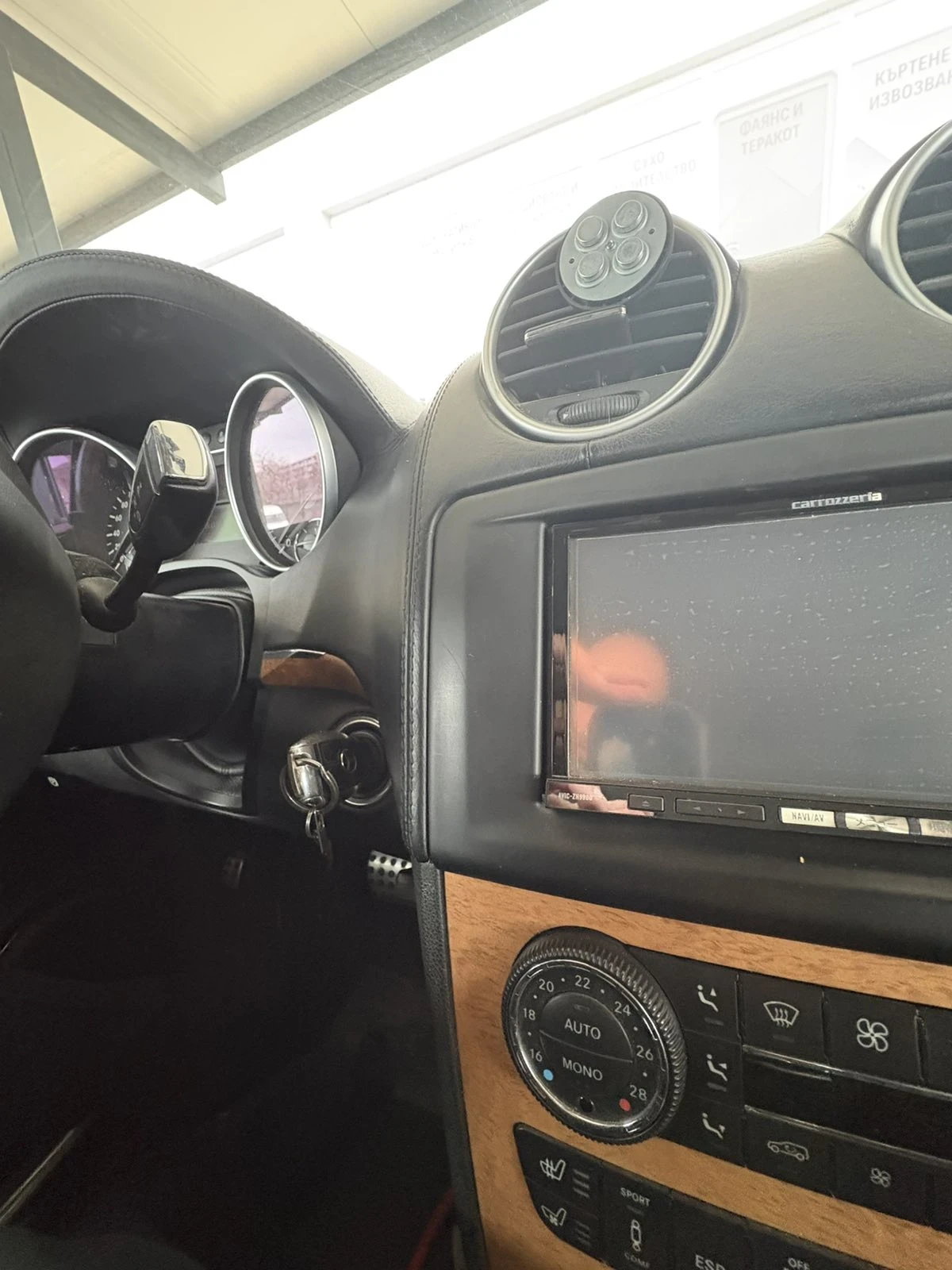 Mercedes-Benz GL 550 Lorinser , снимка 11 - Автомобили и джипове - 53902265