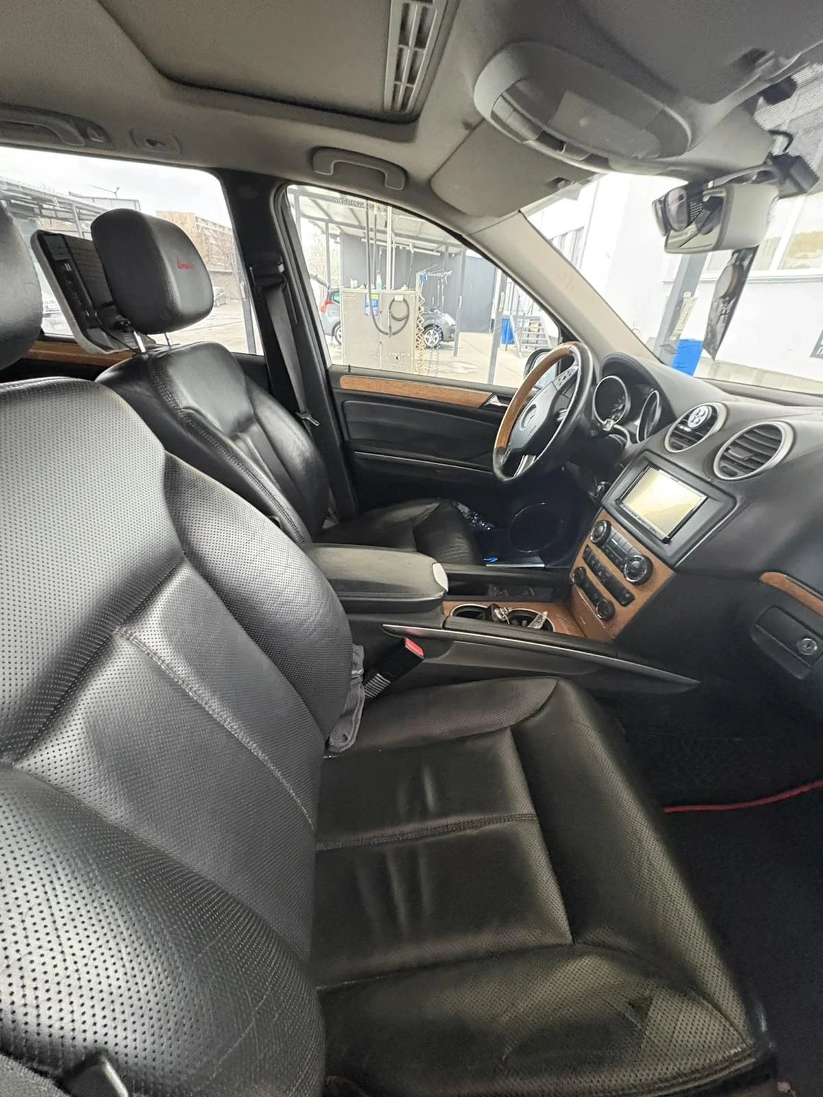 Mercedes-Benz GL 550 Lorinser , снимка 16 - Автомобили и джипове - 53902265