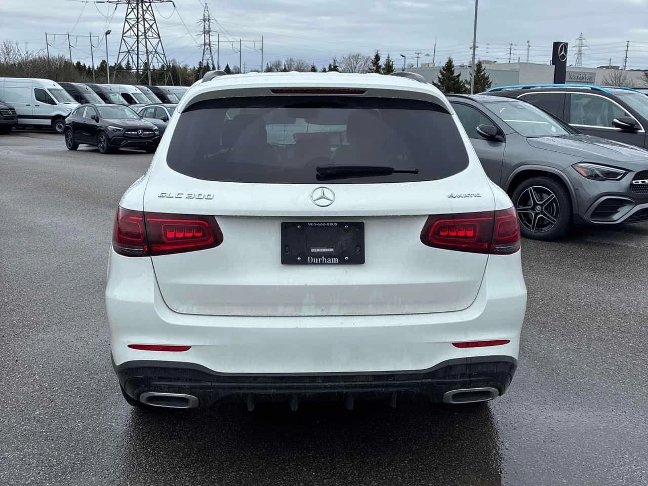Mercedes-Benz GLC 300 4MATIC/ПАНОРАМА/360/ПРЕДСТАВИТЕЛСТВО НА MERCEDES, снимка 5 - Автомобили и джипове - 54371565