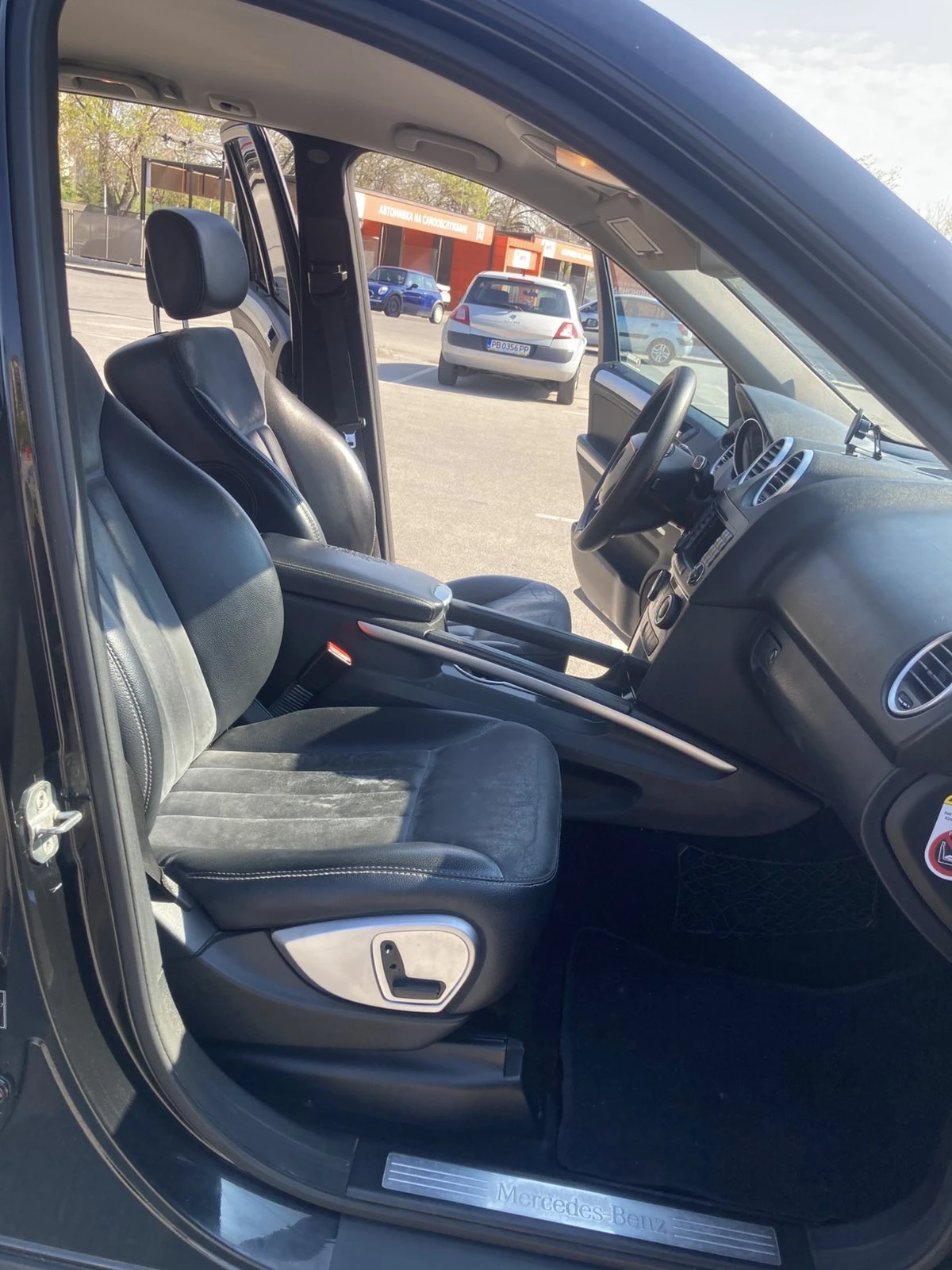 Mercedes-Benz ML 320 CDI Реални Км, снимка 13 - Автомобили и джипове - 54421766
