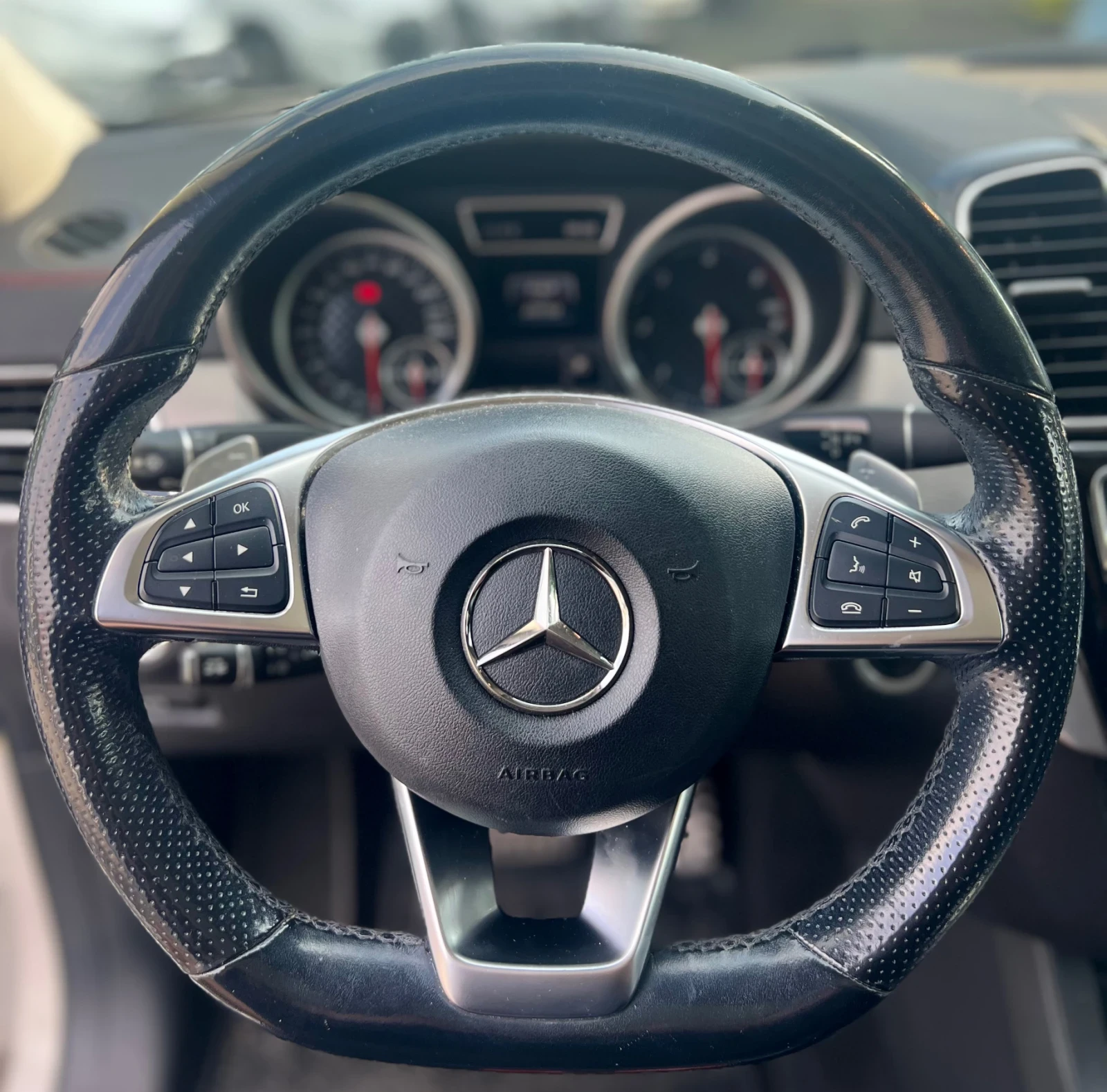 Mercedes-Benz GLE 350, снимка 7 - Автомобили и джипове - 54786761