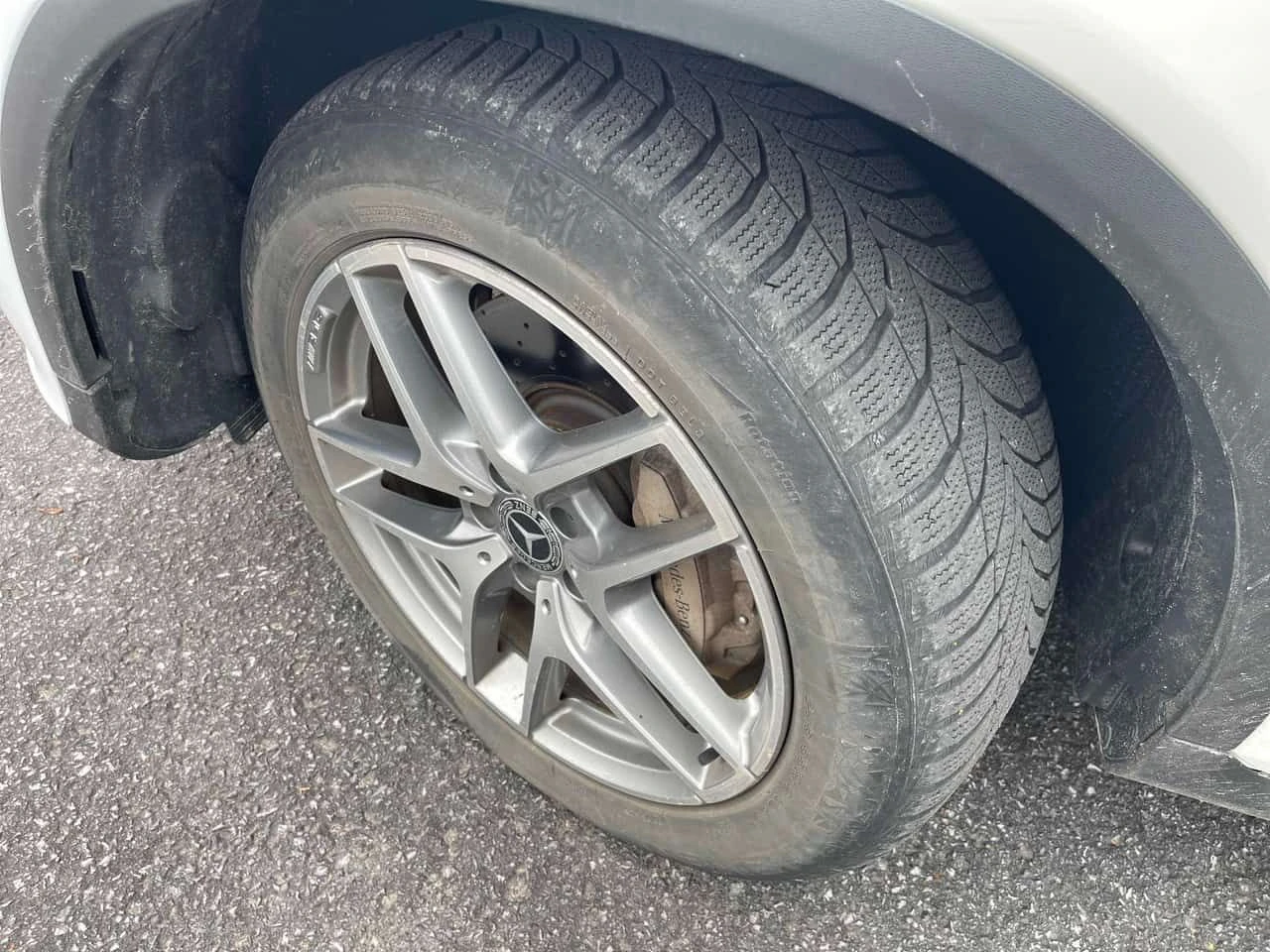 Mercedes-Benz GLC 300 * CARFAX * ЦЕНА ДО БГ, снимка 10 - Автомобили и джипове - 55470752