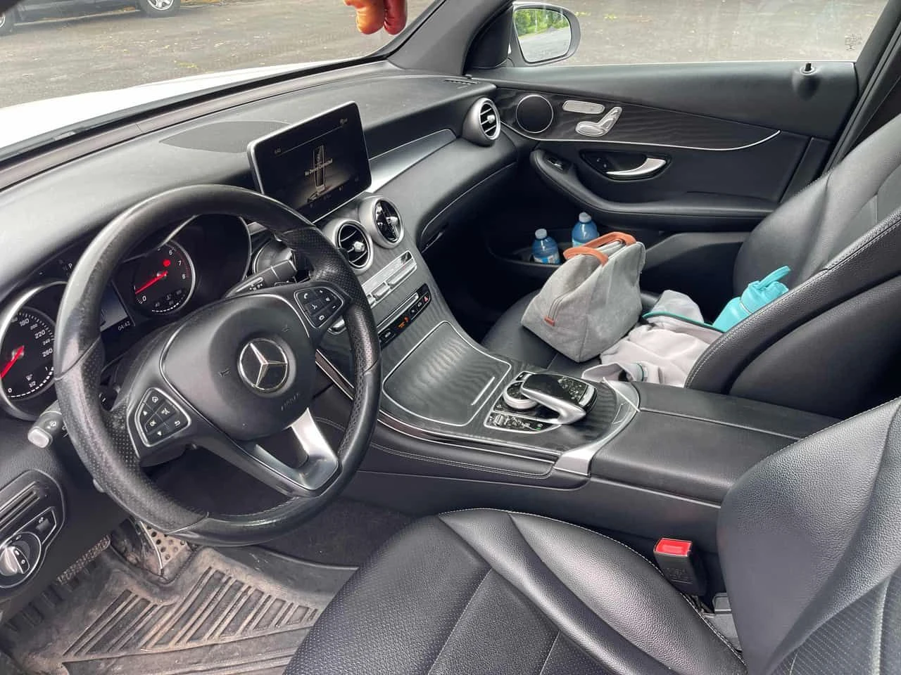 Mercedes-Benz GLC 300 * CARFAX * ЦЕНА ДО БГ, снимка 7 - Автомобили и джипове - 55470752