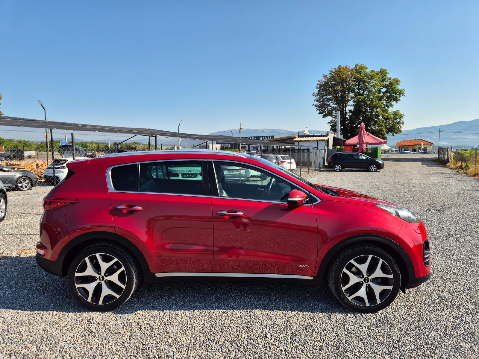 Kia Sportage 2.0CRDI* GT-LINE* 4×4* , снимка 3 - Автомобили и джипове - 55640293