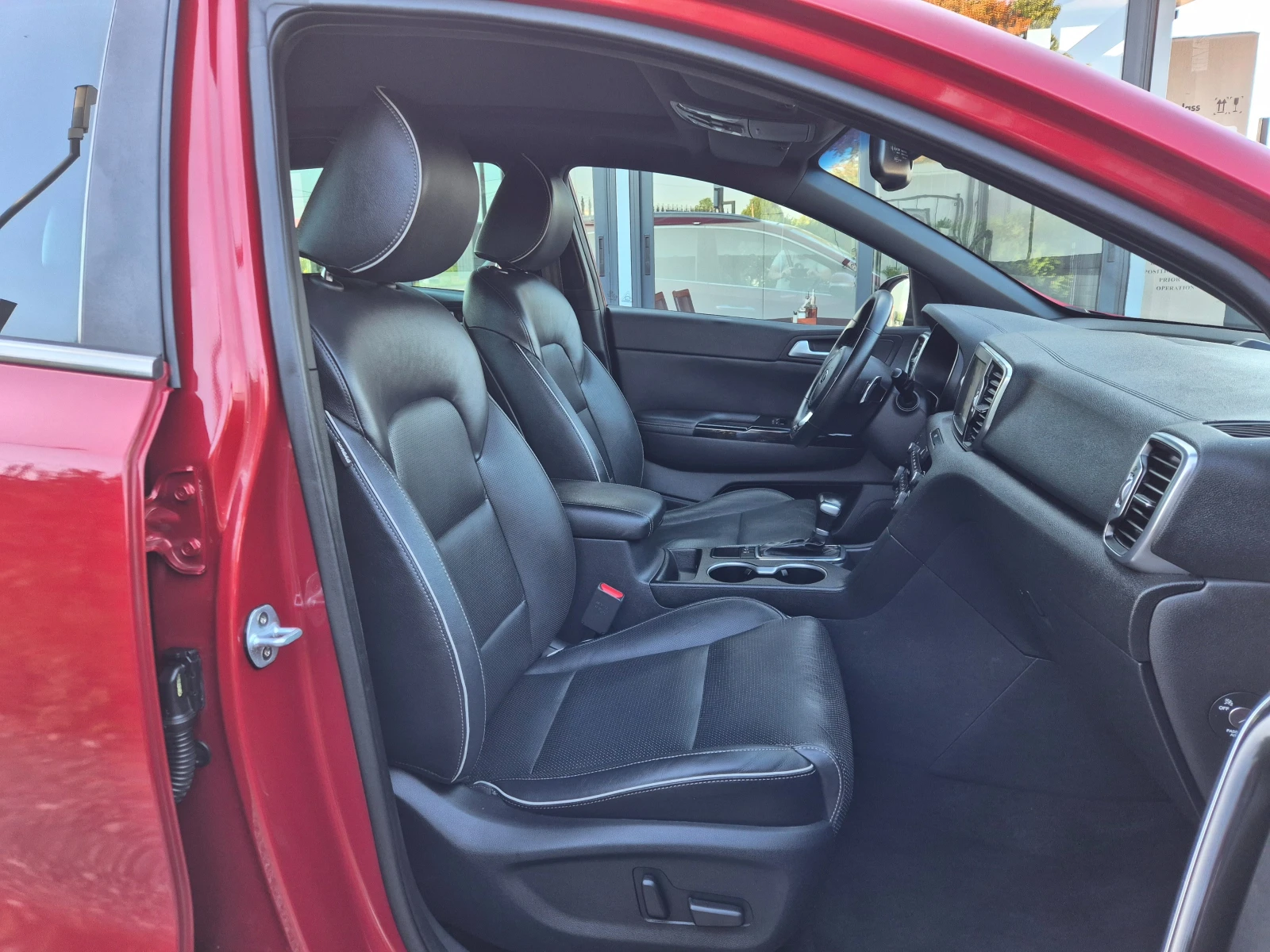 Kia Sportage 2.0CRDI* GT-LINE* 4×4* , снимка 10 - Автомобили и джипове - 55640293
