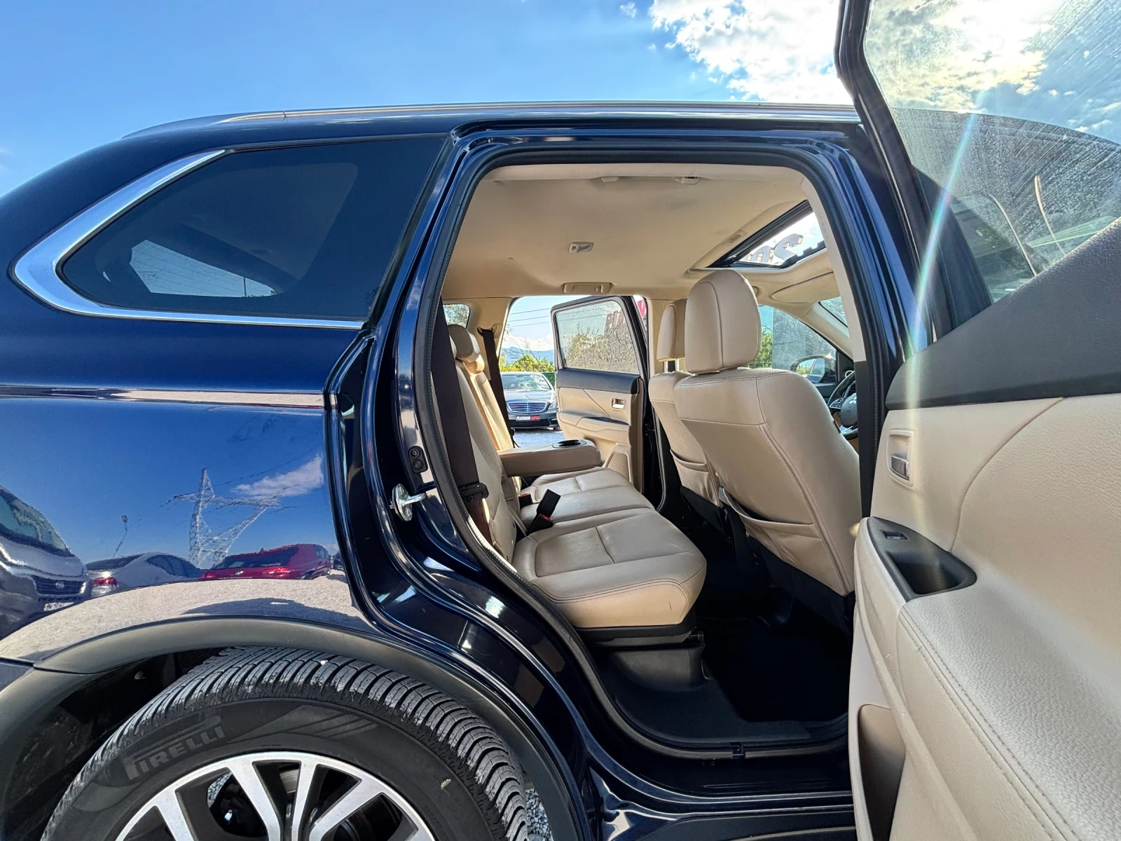 Mitsubishi Outlander 2.2D/4X4/7 МЕСТЕН/FULL , снимка 12 - Автомобили и джипове - 55733213