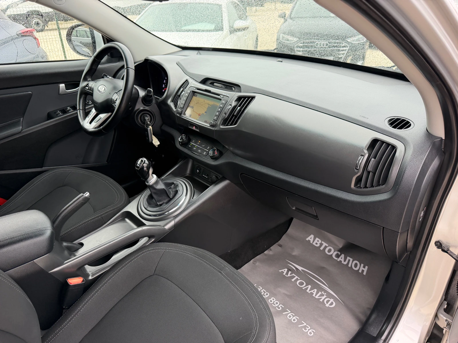 Kia Sportage 1.7CRDI CAMERA NAVI 0% ������������ ������ | Mobile.bg � ����������� 10