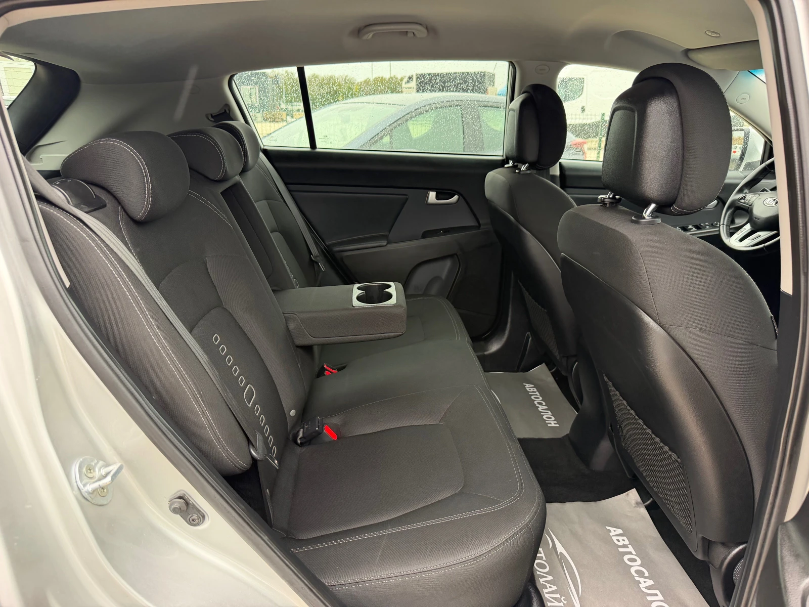 Kia Sportage 1.7CRDI CAMERA NAVI 0% ������������ ������ | Mobile.bg � ����������� 13