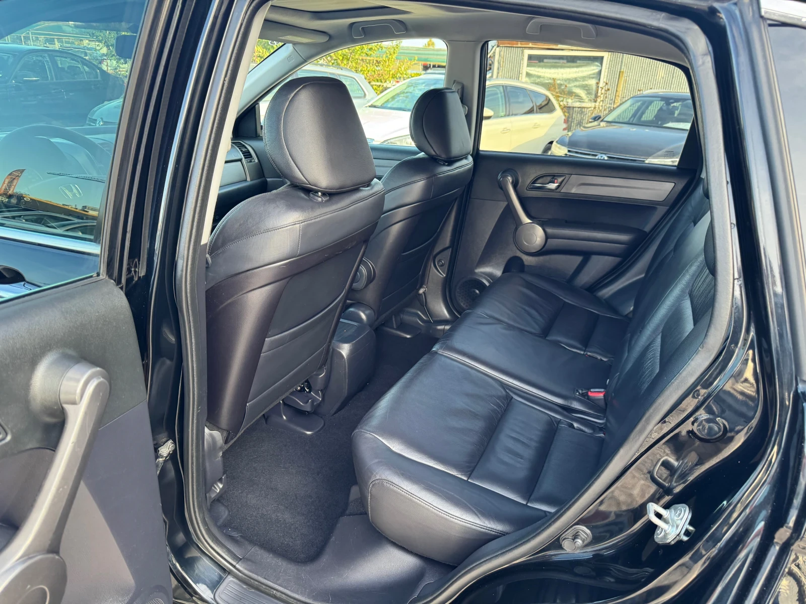 Honda Cr-v 2.2 CDTi  Exclusive 4x4, снимка 14 - Автомобили и джипове - 56585404