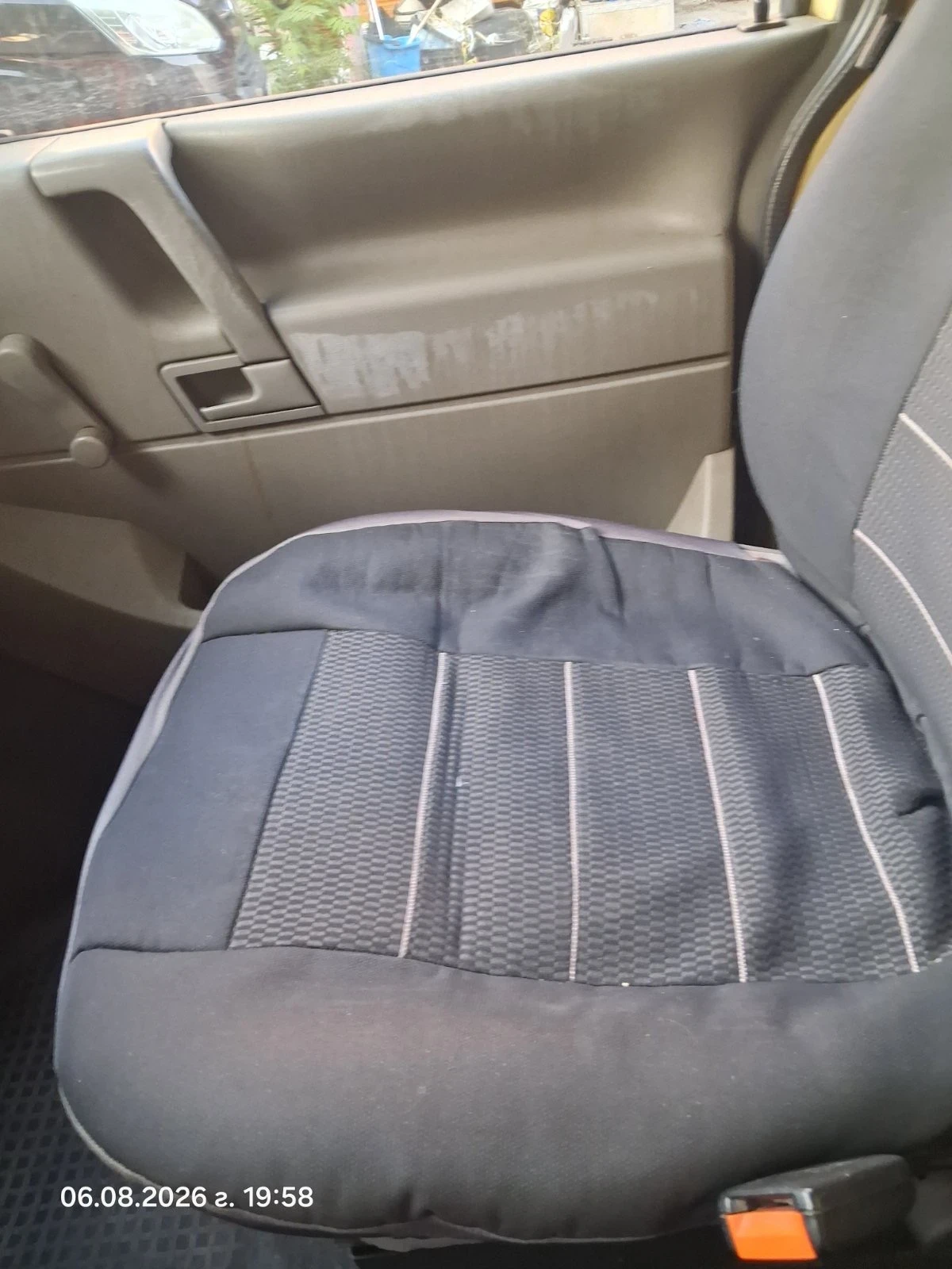VW Caravelle, снимка 9 - Бусове и автобуси - 55618259