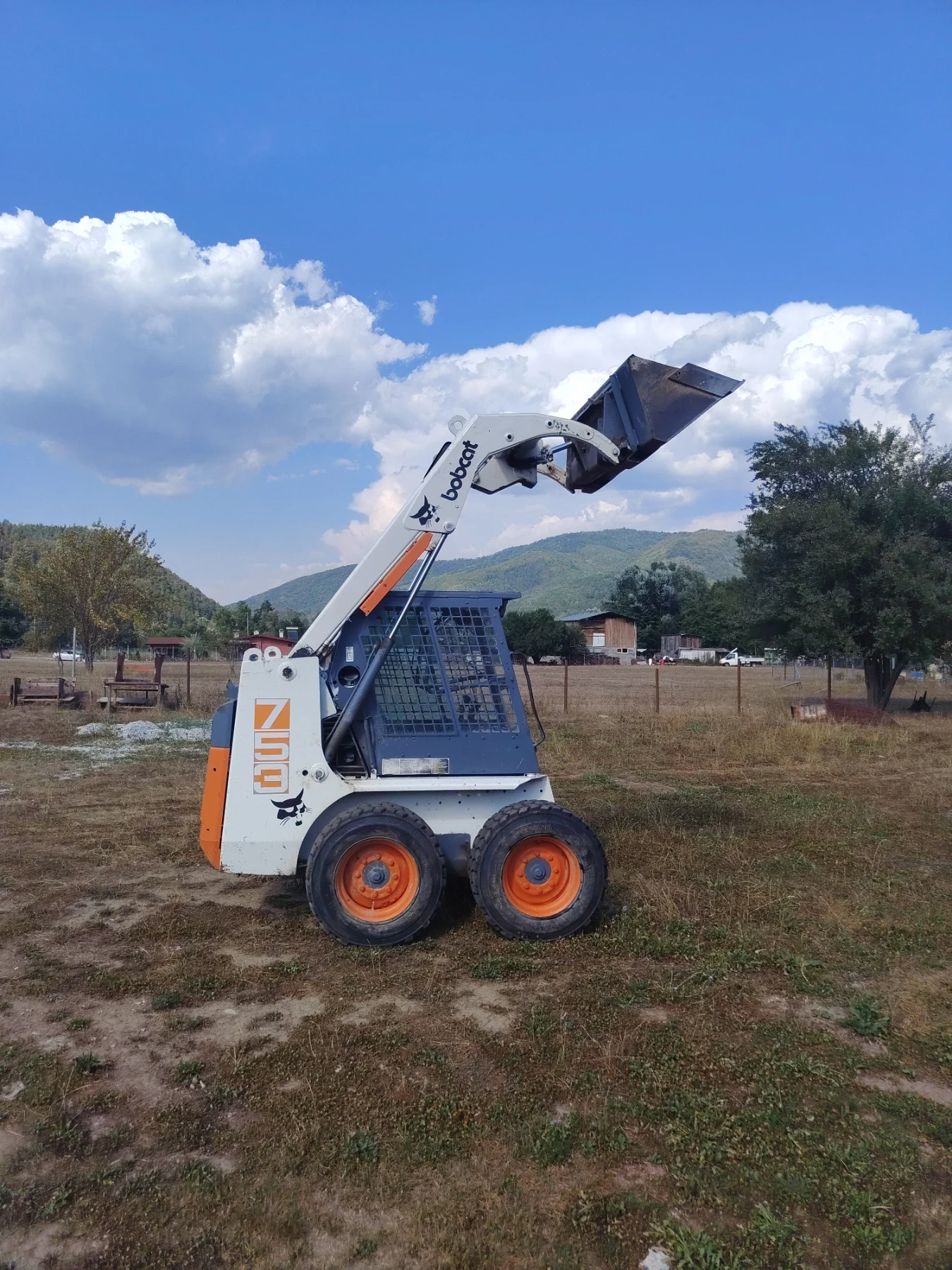 Мини челни товарачи Bobcat 753, снимка 11 - Индустриална техника - 55829422