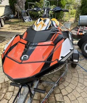 Джет Bombardier Sea Doo Spark, снимка 3 - Воден транспорт - 47484756