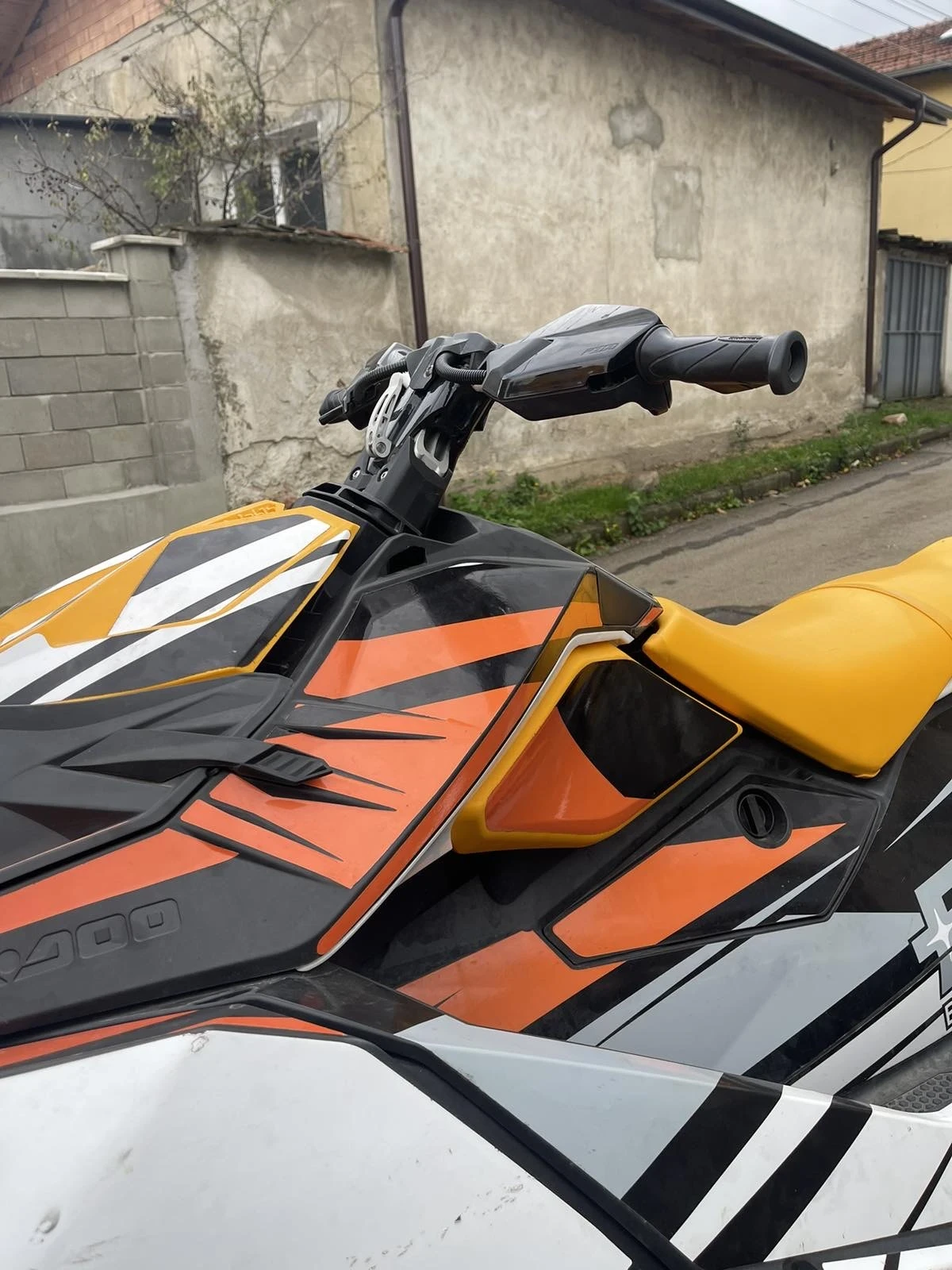 Джет Bombardier Sea Doo Spark - изображение 7