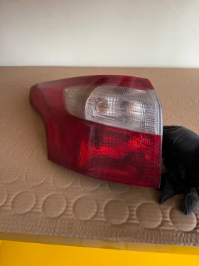 Ford Focus 2011 ляв външен стоп, снимка 2