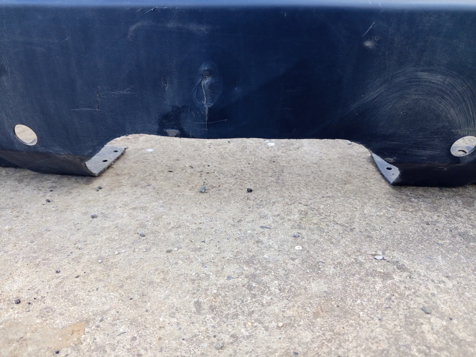 Задна броня за Субару Аутбак Уайлдърнес, снимка 4 - Части - 53864524