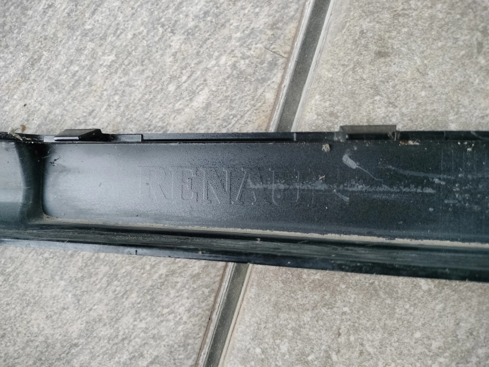 Предна броня за Renault Clio 5, снимка 9 - Части - 55546759