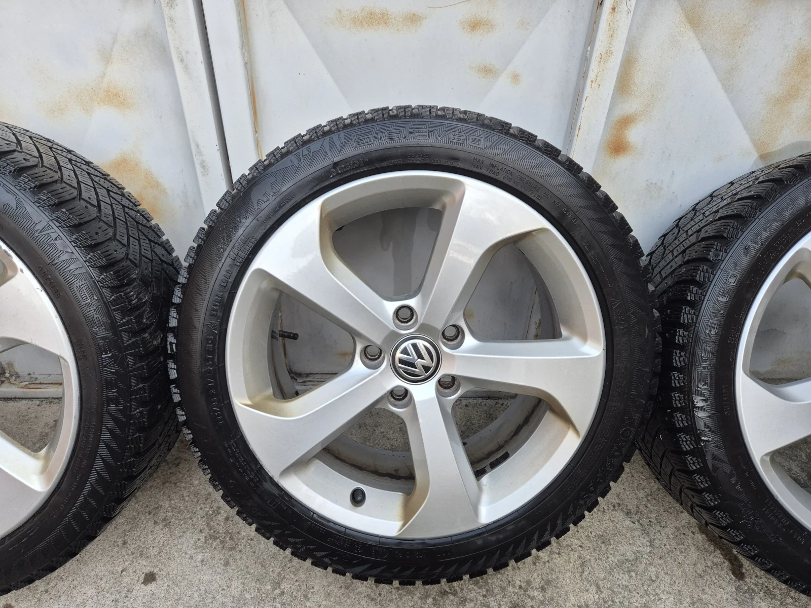    225/45R17  VW Golf | Mobile.bg   4