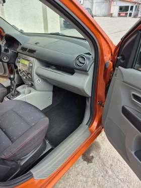 Mazda 2, снимка 12