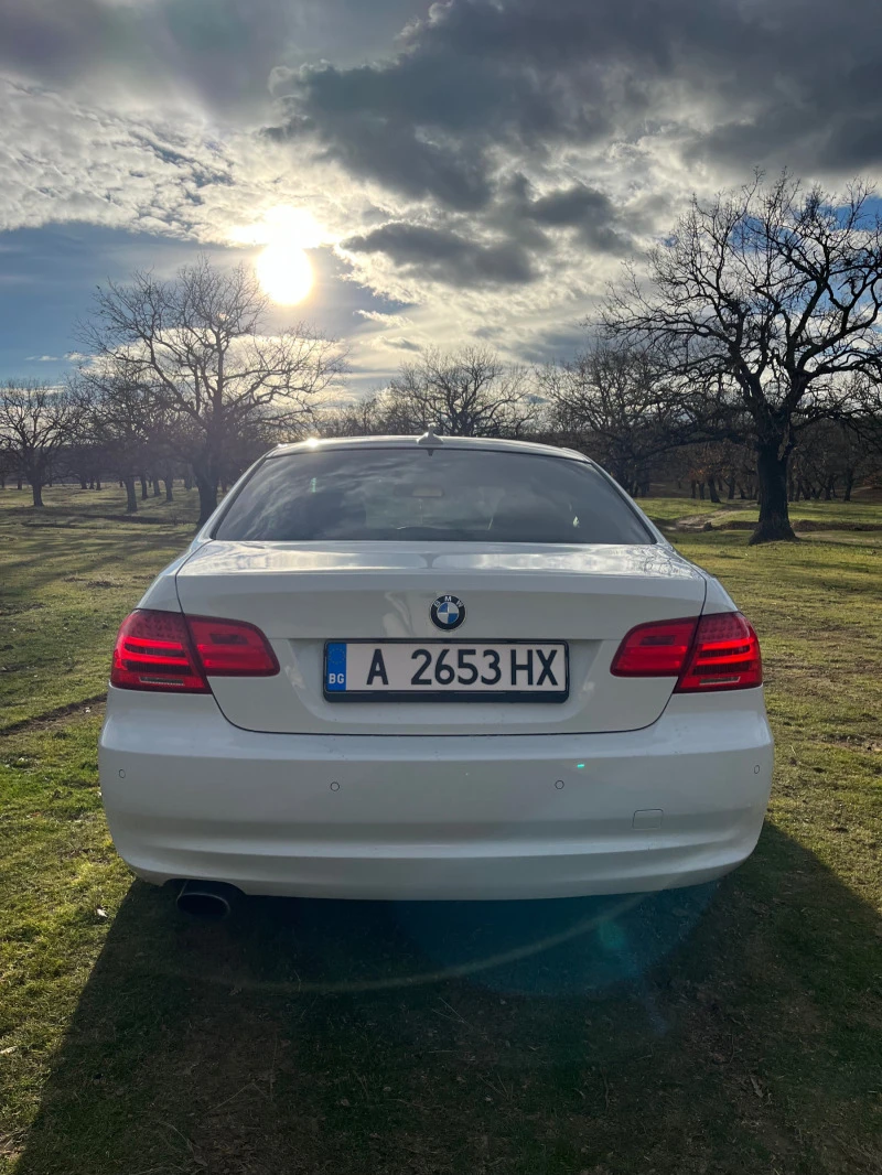 BMW 320 d x-drive facelift, снимка 6 - Автомобили и джипове - 46691273