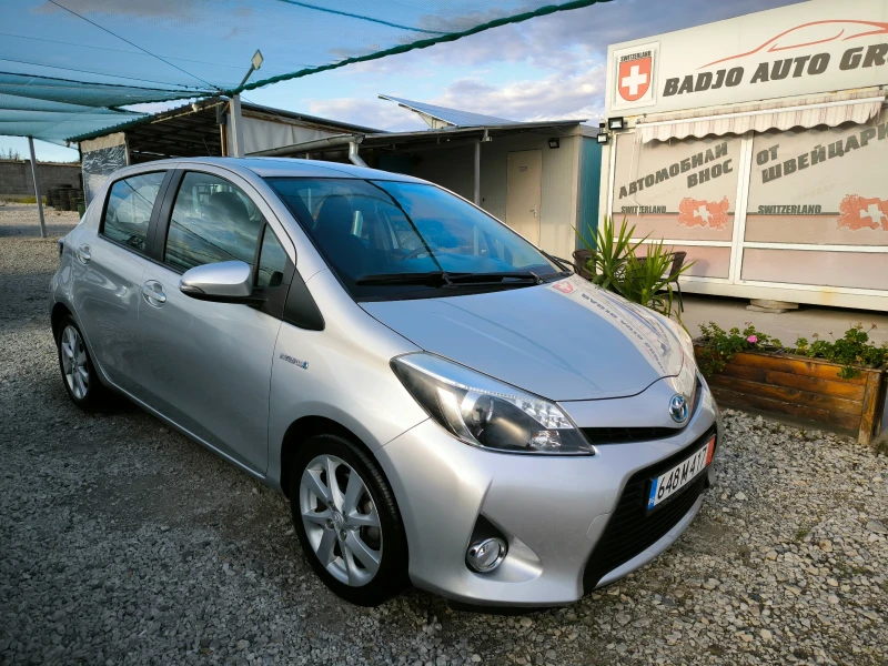 Toyota Yaris 1.5i ХИБРИД ФЕЙС ЛУКС ШФЕЙЦАРИЯ, снимка 1 - Автомобили и джипове - 47240046