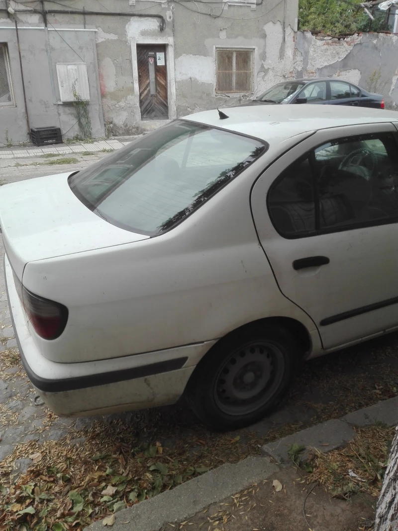 Nissan Primera, снимка 2 - Автомобили и джипове - 47498570