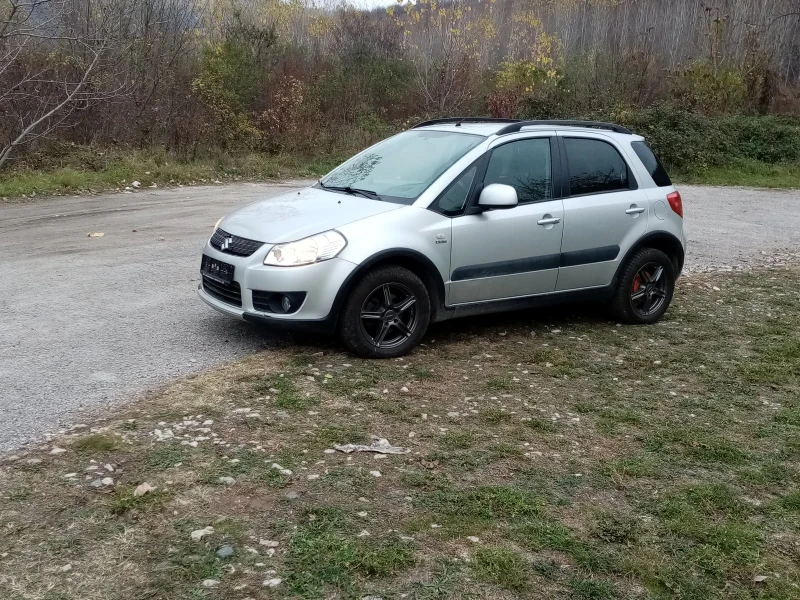 Suzuki SX4 Sx4  4x4, снимка 1 - Автомобили и джипове - 48177781