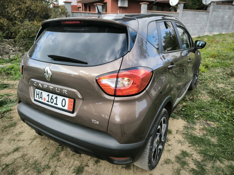 Renault Captur 09 TCe, снимка 4 - Автомобили и джипове - 48737439