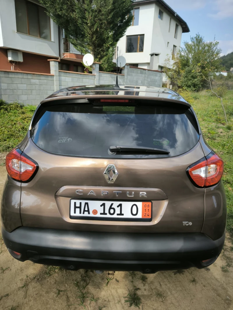 Renault Captur 09 TCe, снимка 3 - Автомобили и джипове - 48737439