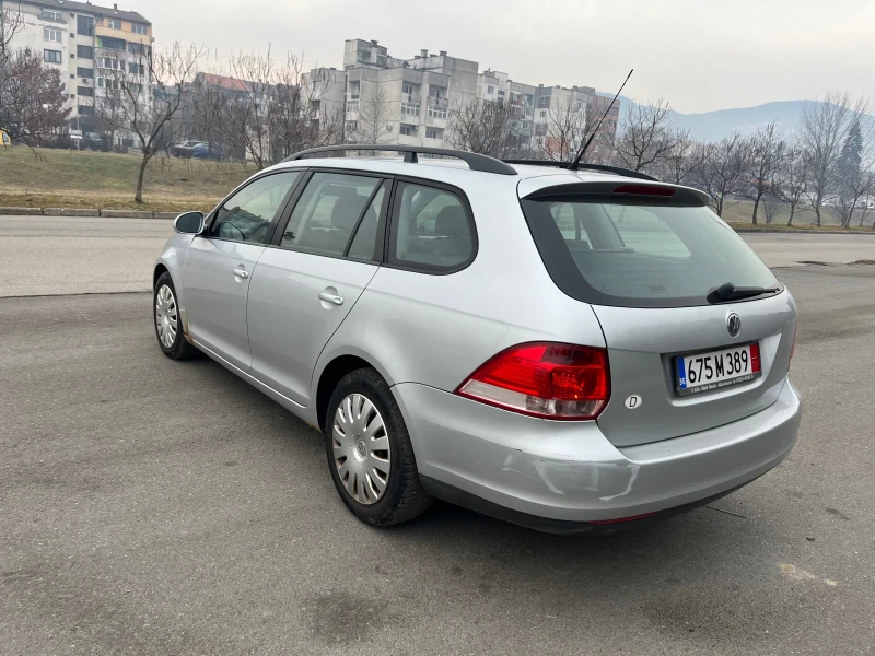 VW Golf Variant, снимка 2 - Автомобили и джипове - 48738413