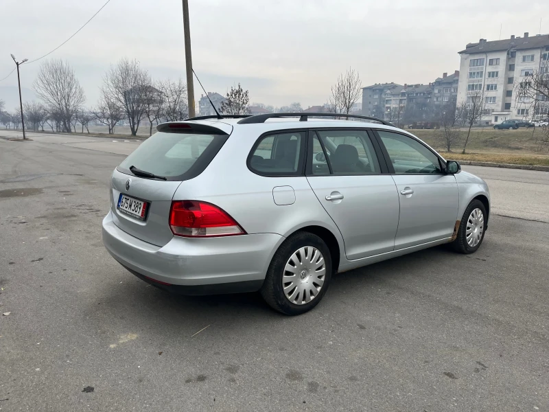 VW Golf Variant, снимка 5 - Автомобили и джипове - 48738413