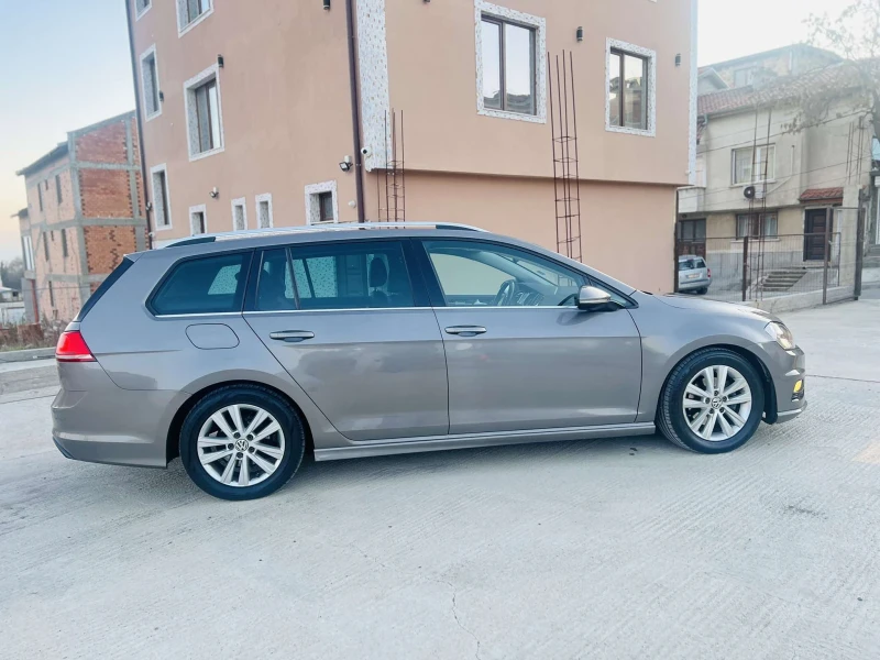 VW Golf, снимка 4 - Автомобили и джипове - 49120977