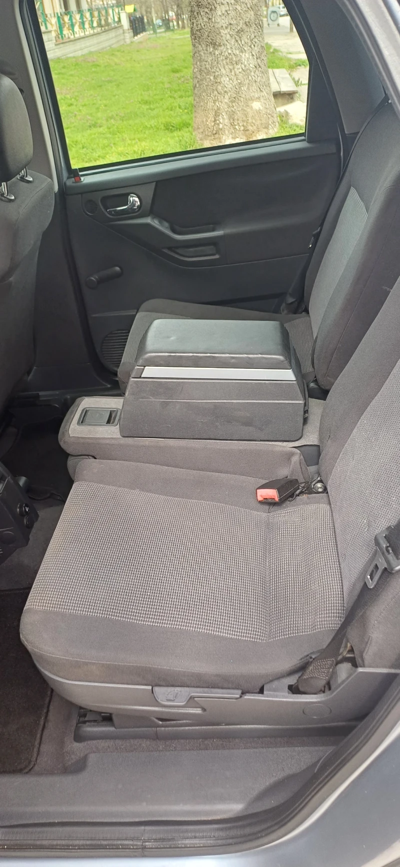 Opel Meriva, снимка 7 - Автомобили и джипове - 52516156