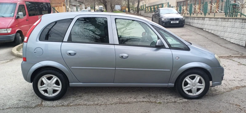 Opel Meriva, снимка 2 - Автомобили и джипове - 52516156
