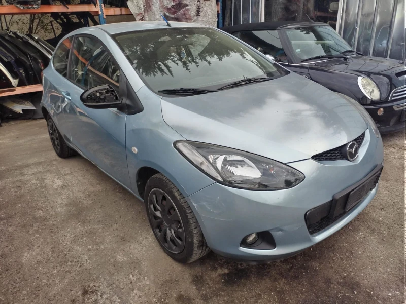 Mazda 2, снимка 2 - Автомобили и джипове - 50438944