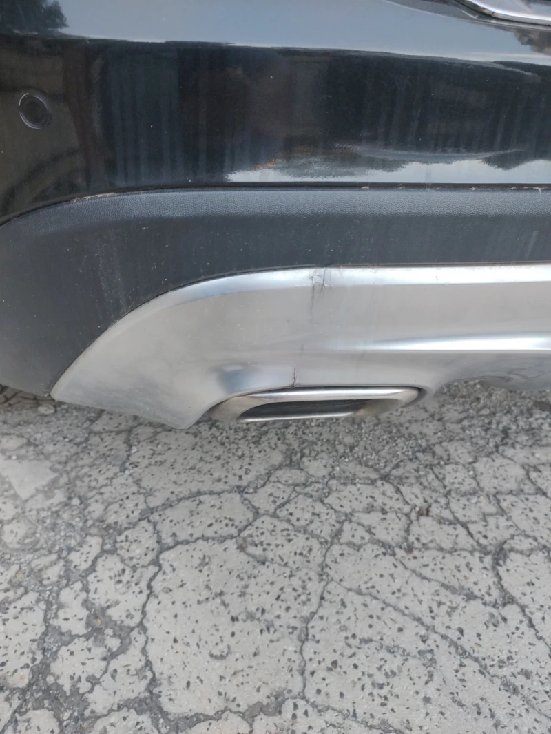 Mercedes-Benz GLA 180, снимка 8 - Автомобили и джипове - 51028987