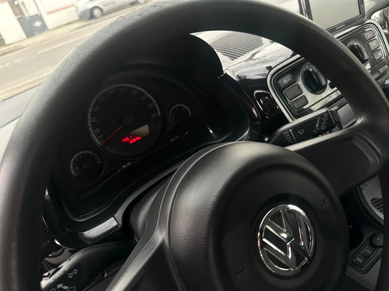 VW Up 1.0 BENZIN AUSTRIA, снимка 9 - Автомобили и джипове - 51667730