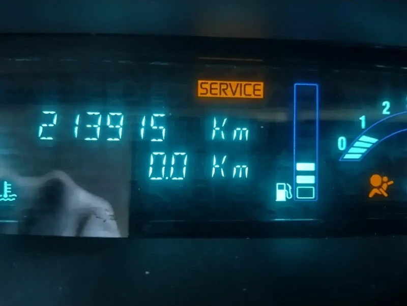 Renault Scenic, снимка 9 - Автомобили и джипове - 52352359