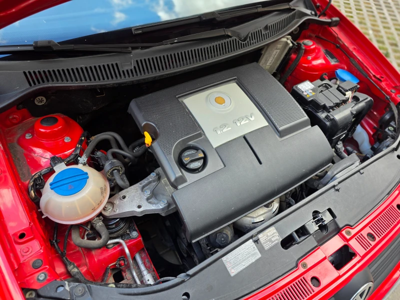 VW Polo, снимка 12 - Автомобили и джипове - 52099613