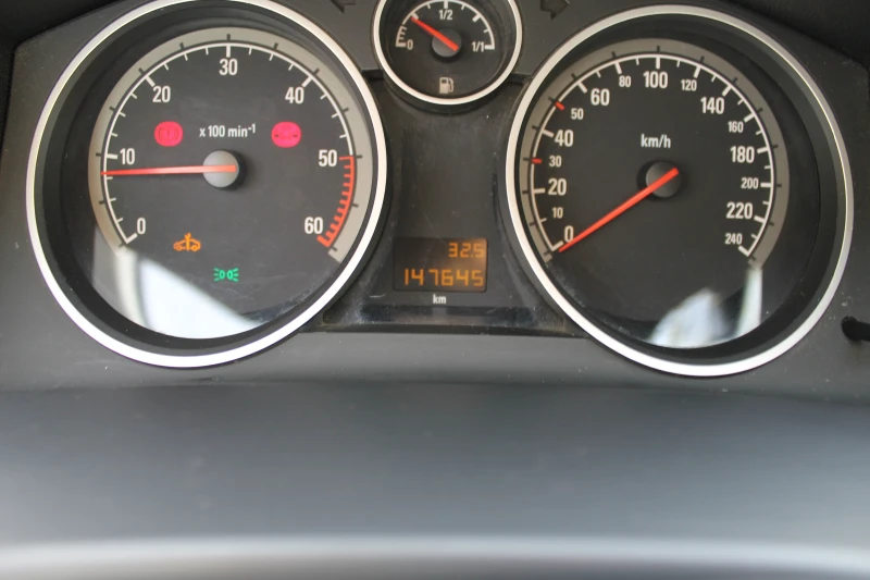 Opel Astra 147000км., ИТАЛИЯ, НОВ ВНОС, снимка 13 - Автомобили и джипове - 52376469