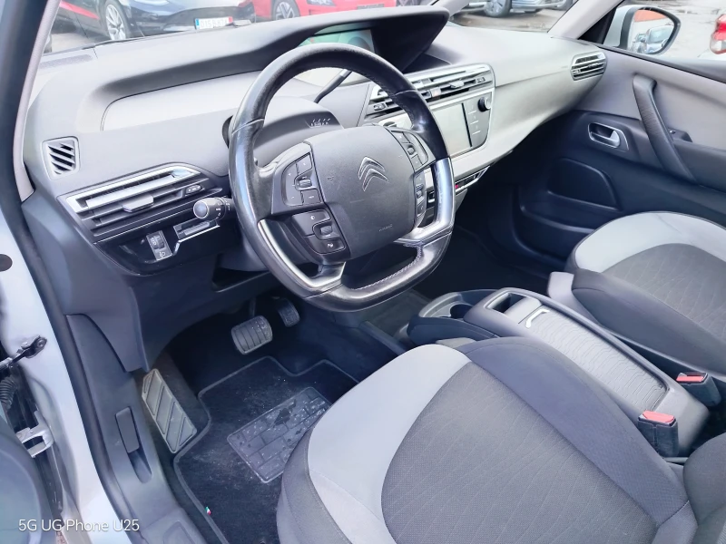 Citroen C4 Picasso 1.6 HDI AUTOMATIC, снимка 9 - Автомобили и джипове - 52381295