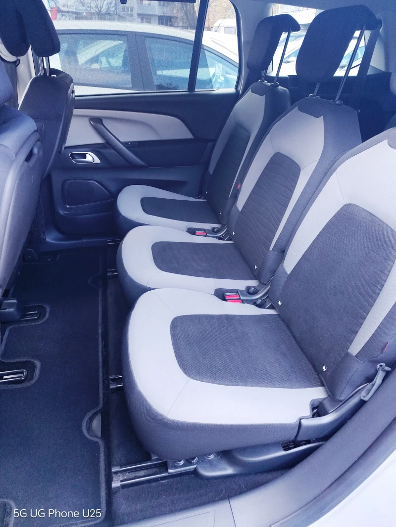 Citroen C4 Picasso 1.6 HDI AUTOMATIC, снимка 13 - Автомобили и джипове - 52381295