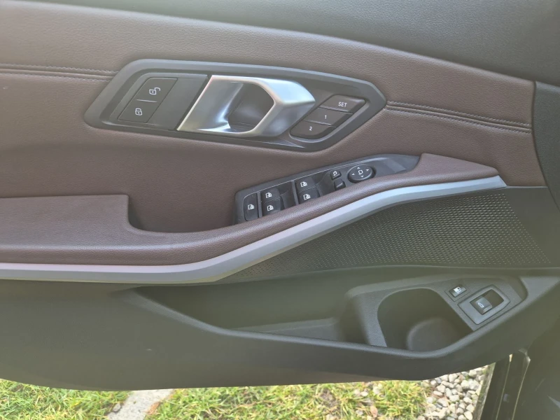 BMW 320 Touring (G21) 320e (204 Hp) Plug-in hybrid, снимка 14 - Автомобили и джипове - 52588453