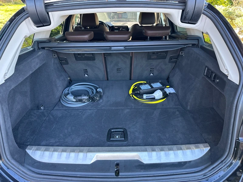 BMW 320 Touring (G21) 320e (204 Hp) Plug-in hybrid, снимка 6 - Автомобили и джипове - 52588453