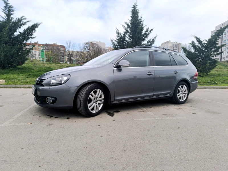 VW Golf, снимка 5 - Автомобили и джипове - 52502733