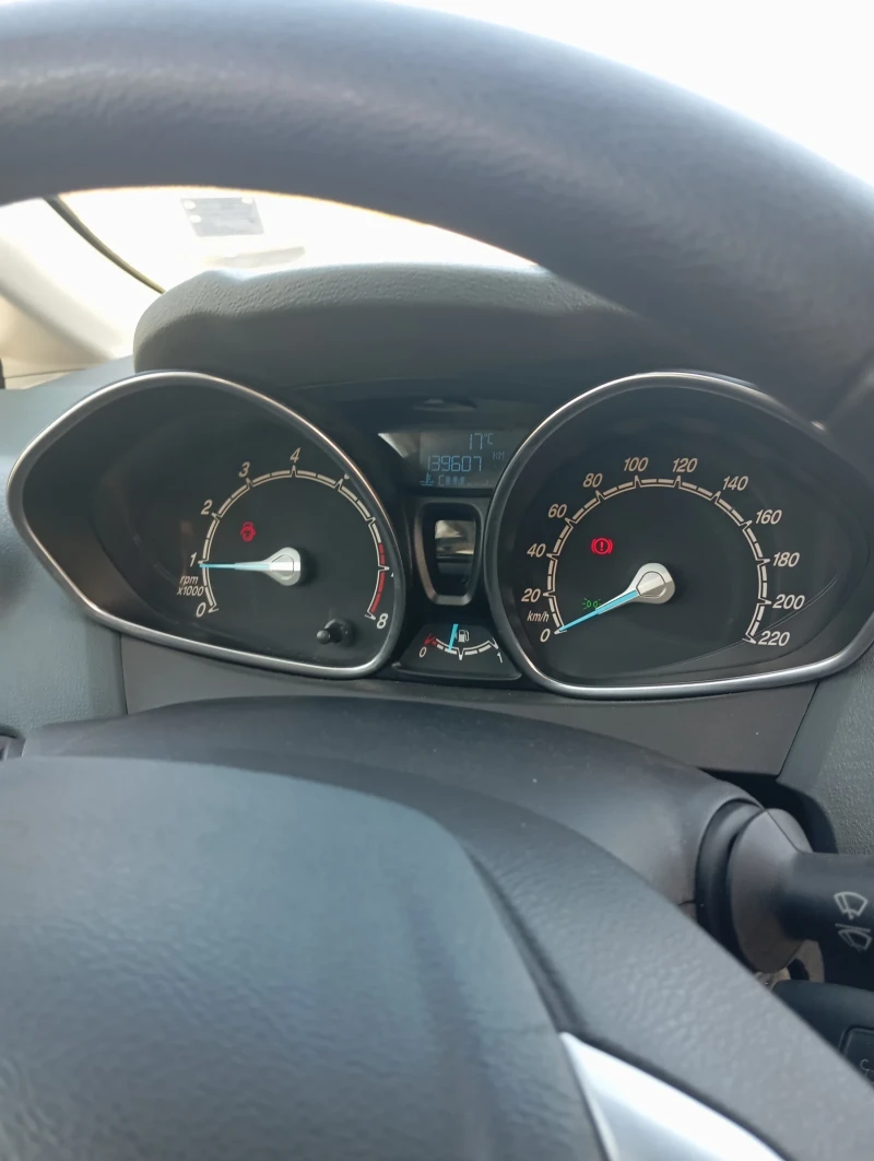 Ford Fiesta, снимка 6 - Автомобили и джипове - 52519260