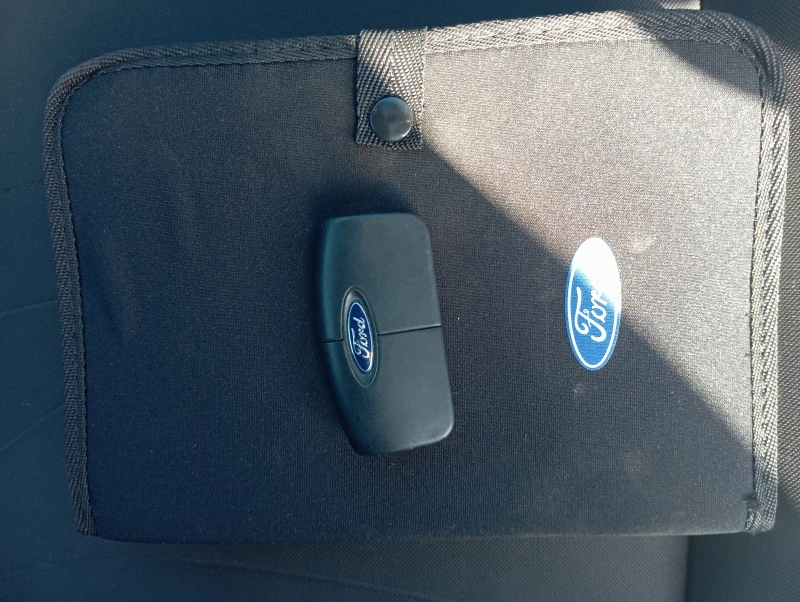 Ford Fiesta, снимка 12 - Автомобили и джипове - 52519260