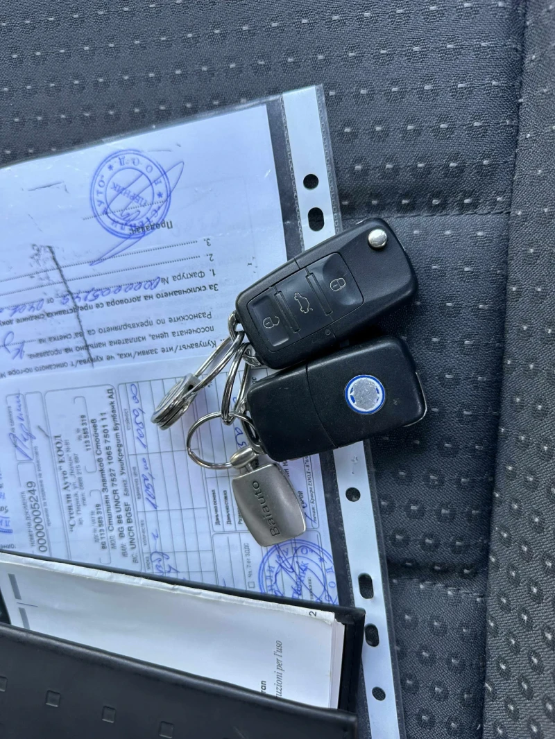 VW Touran 2.0TDI , 140к.с., 8 клапановия мотор, снимка 10 - Автомобили и джипове - 53016570