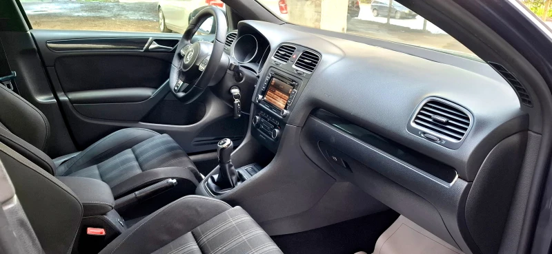 VW Golf GTD, снимка 12 - Автомобили и джипове - 53072890