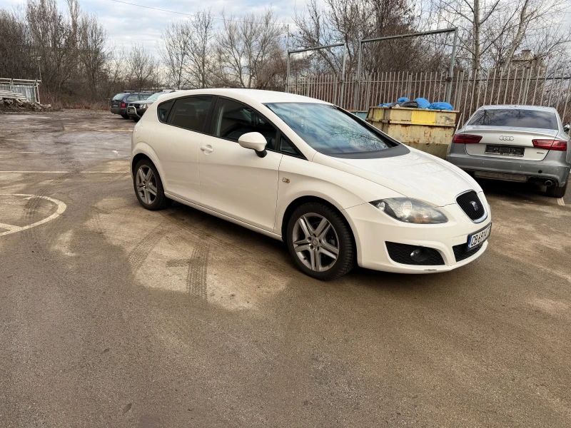 Seat Leon 1.6d-Automat, снимка 2 - Автомобили и джипове - 53124546