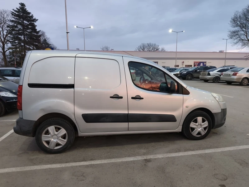 Peugeot Partner 1.6HDI 90к.с., снимка 4 - Автомобили и джипове - 53165909